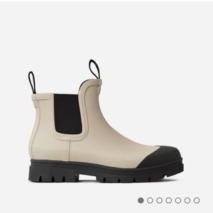 Everlane rain boot, good condition